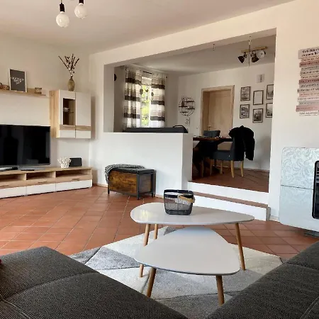 Apartment Haus Gluecksmoment *