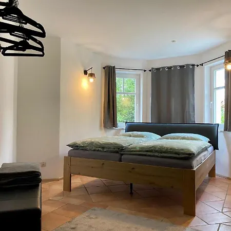 Haus Gluecksmoment *